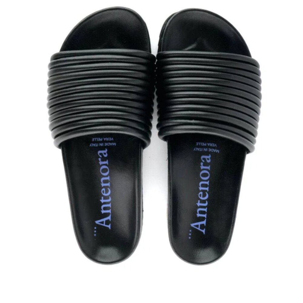 Designer Italian luxury footbed sandals  Hand made in Italy NWT SS2025 comfy